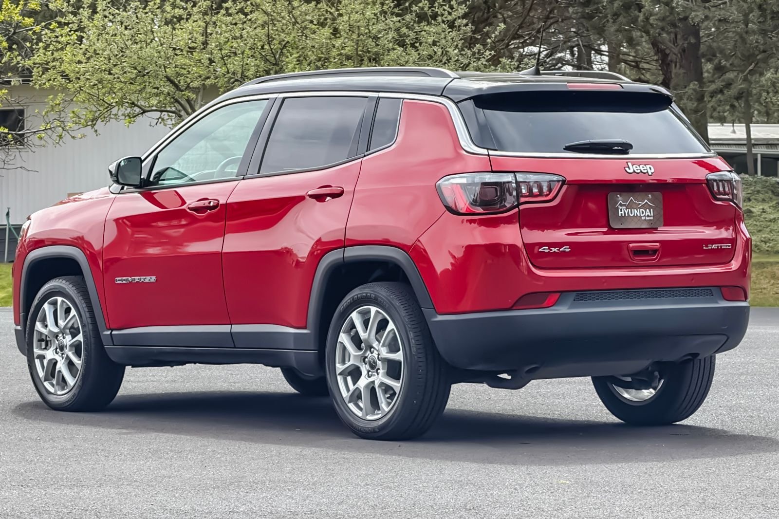 Used 2025 Red Jeep Limited image 6