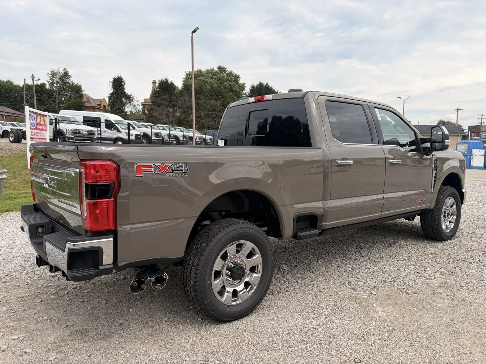 New 2027 Marsh Gray Metallic Ford F-350® King Ranch® image 8