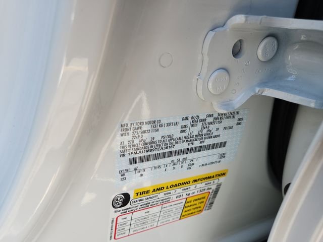 New 2026 Star White Metallic Tri-Coat Ford Platinum® image 13