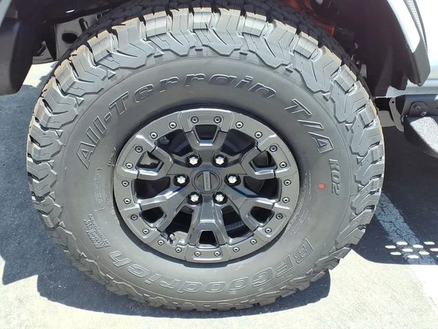 New 2026 Oxford White Ford Raptor image 6