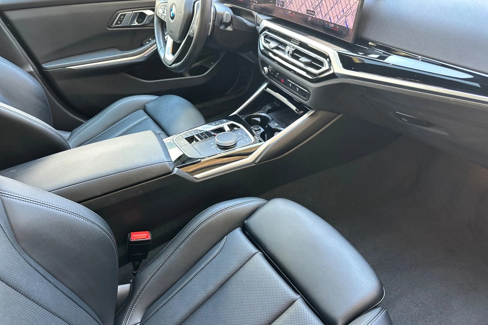 Used 2023 Black Sapphire Metallic BMW 330i image 14