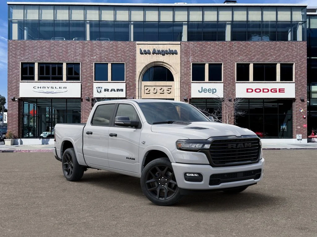 New 2026 Ivory White Tri-Coat Pearl-Coat Exterior Paint RAM Laramie image 5