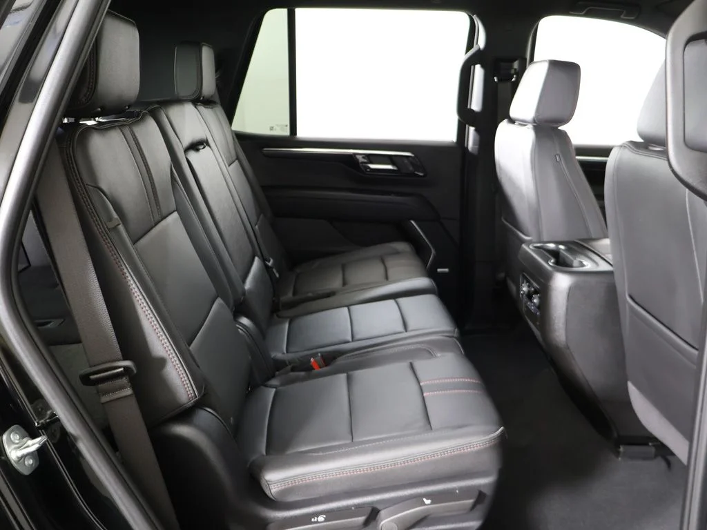 Used 2025 Black Chevrolet RST image 42