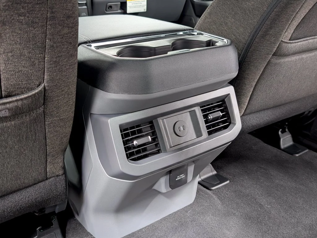 New 2027 Carbonized Gray Metallic Ford F-250® XLT image 19