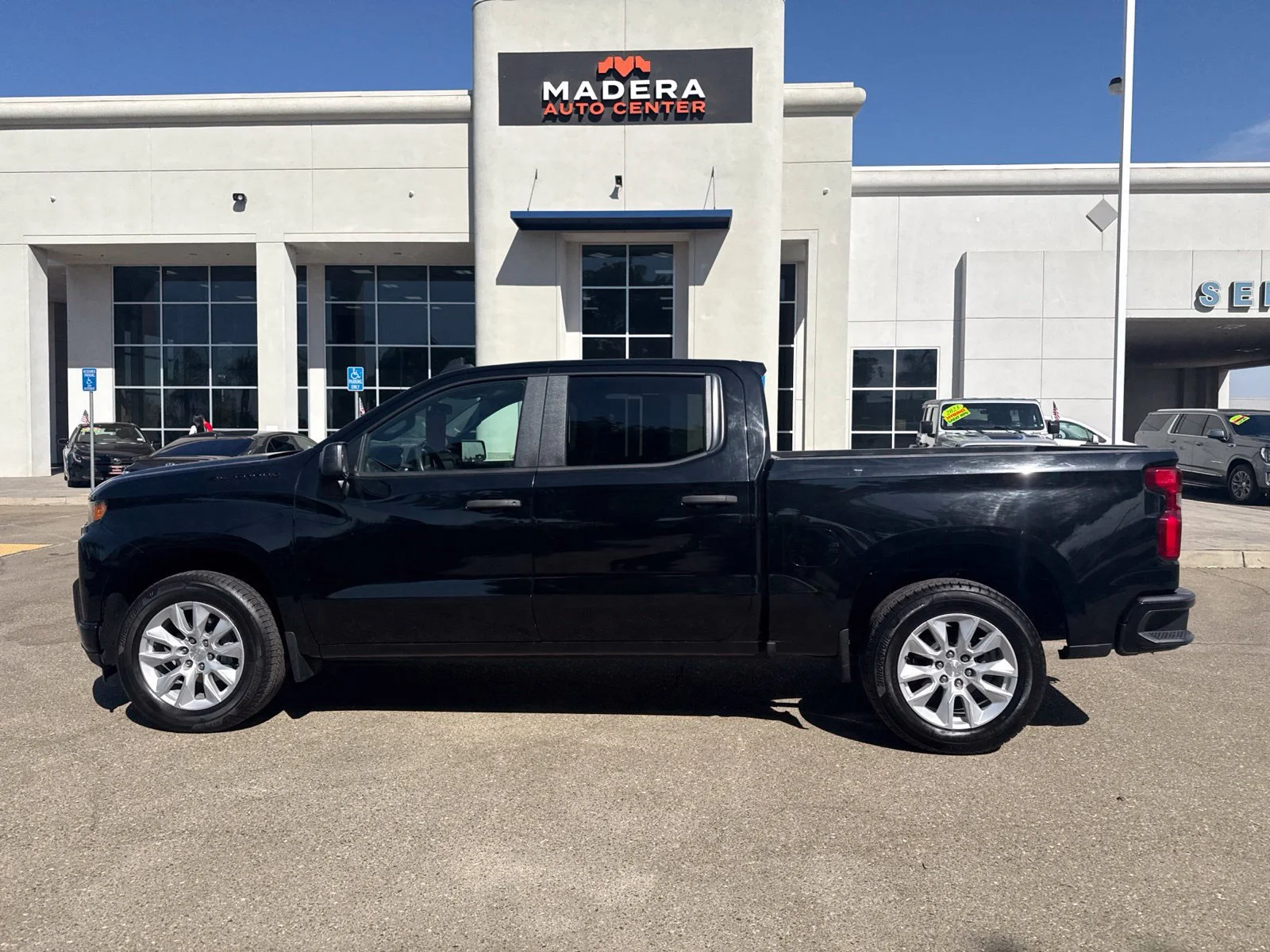 Used 2021 BLACK Chevrolet Custom image 6