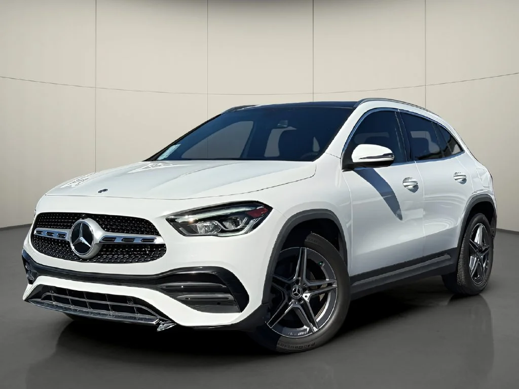 Used 2023 White Mercedes-Benz GLA 250 image 3