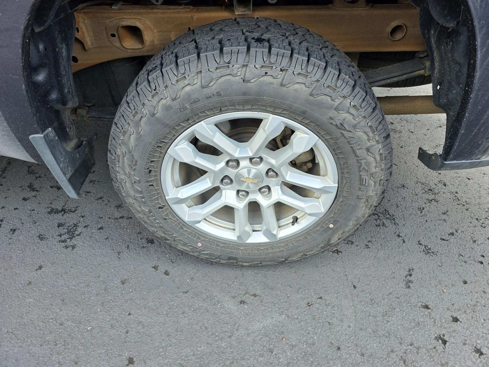 Used 2022 Dark Ash Metallic Chevrolet LT image 9