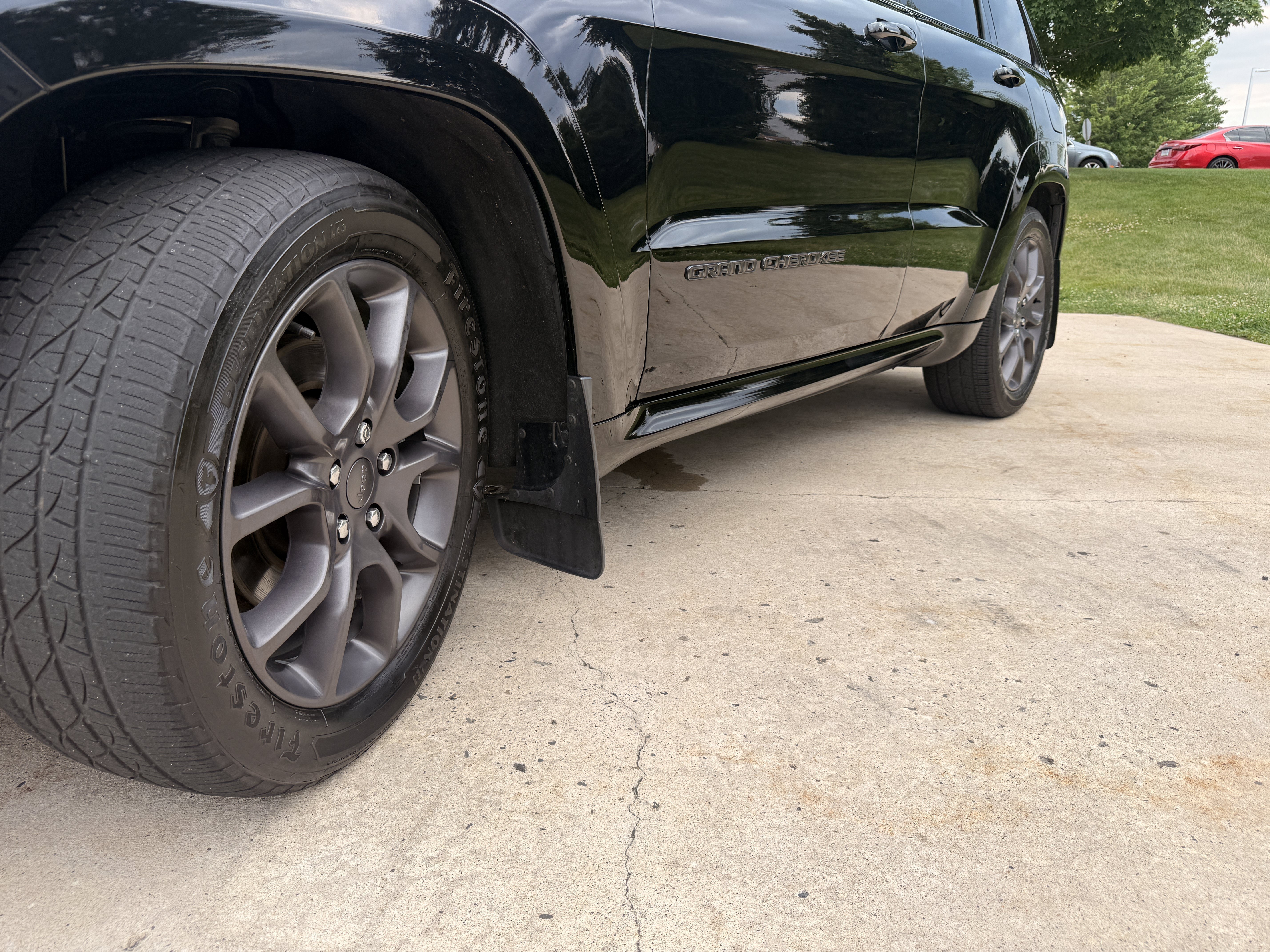 Used 2021 Diamond Black Crystal Pearlcoat Jeep High Altitude image 18
