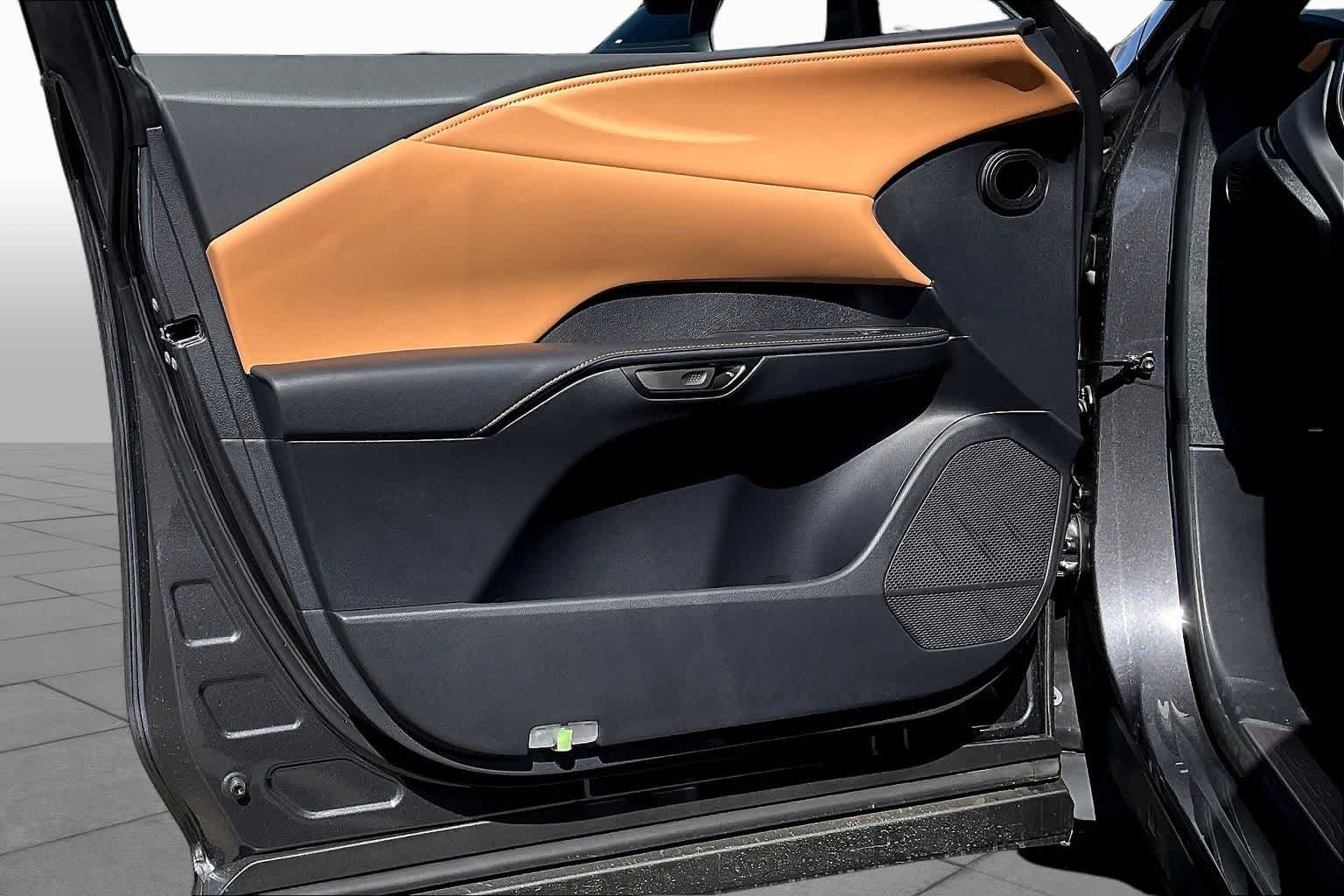 2026 Lexus RX 350 Premium - Photo 10