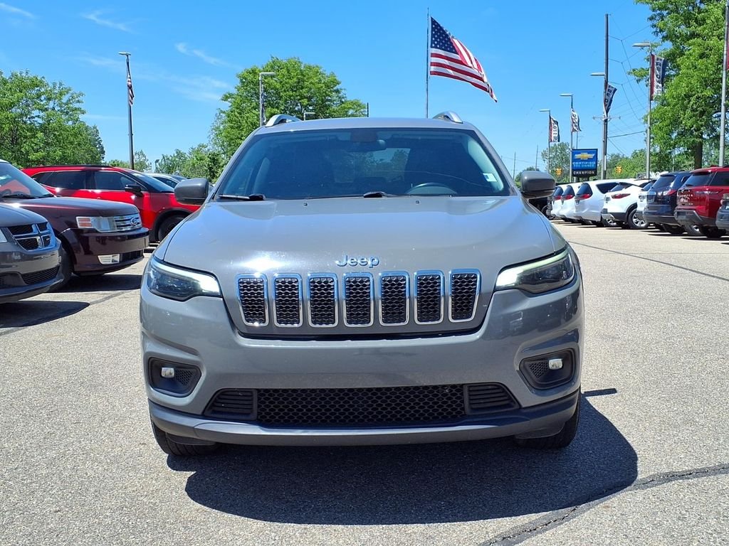 Used 2019 Jeep Cherokee Latitude Plus with VIN 1C4PJMLXXKD480510 for sale in Fowlerville, MI