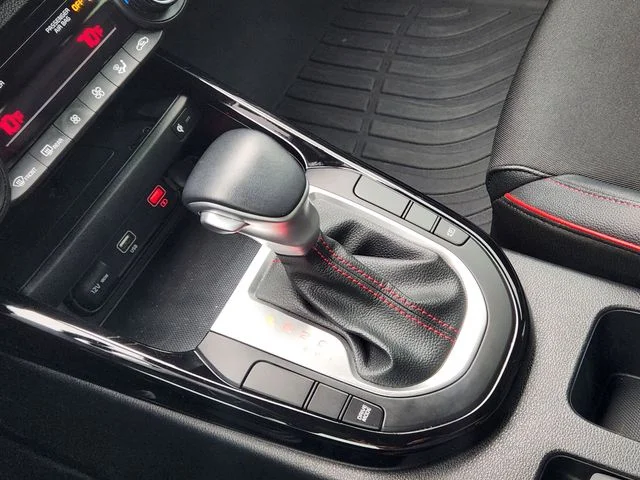 2024 Kia Forte GT - Photo 21