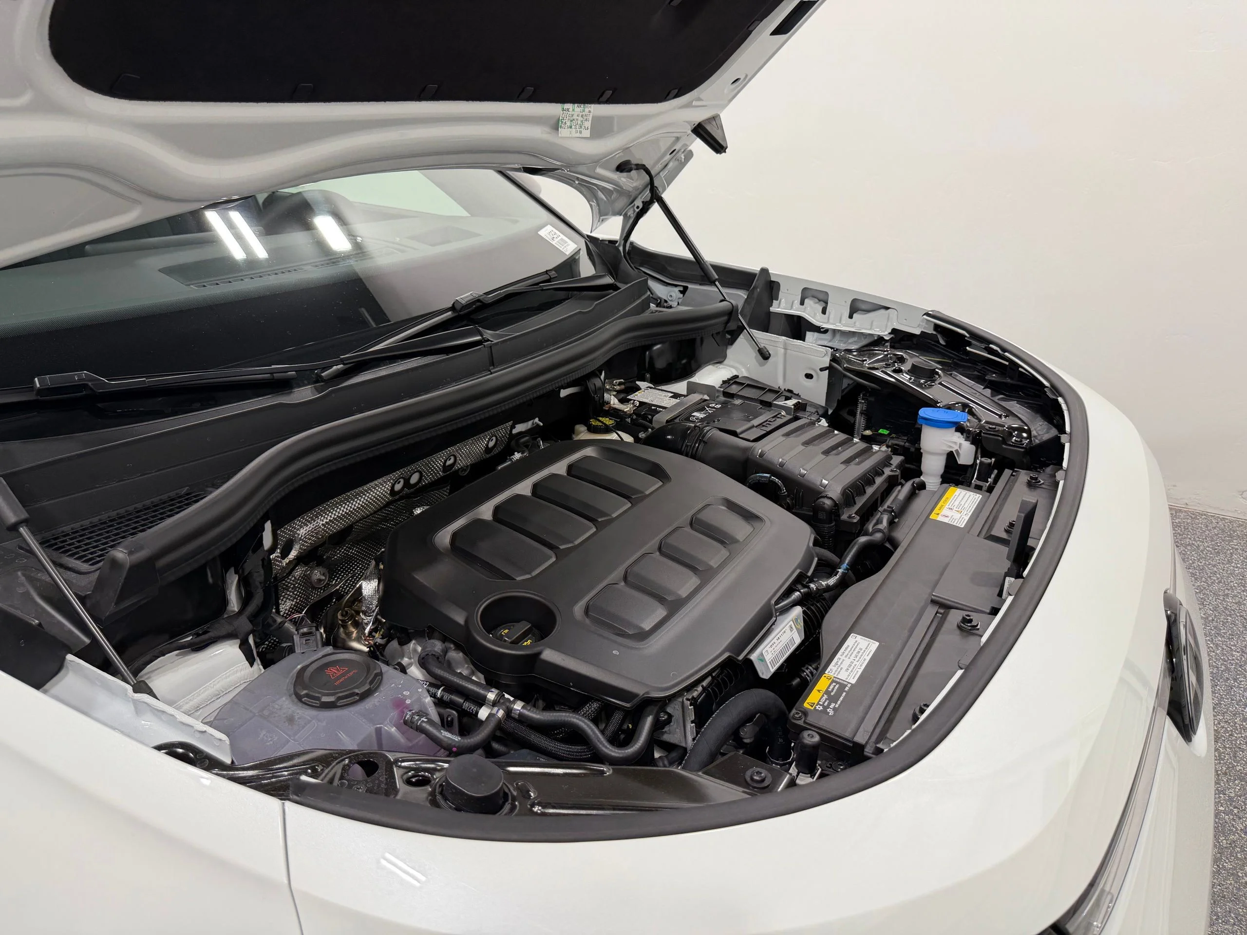 New 2026 White Volkswagen SE R-Line Black image 54
