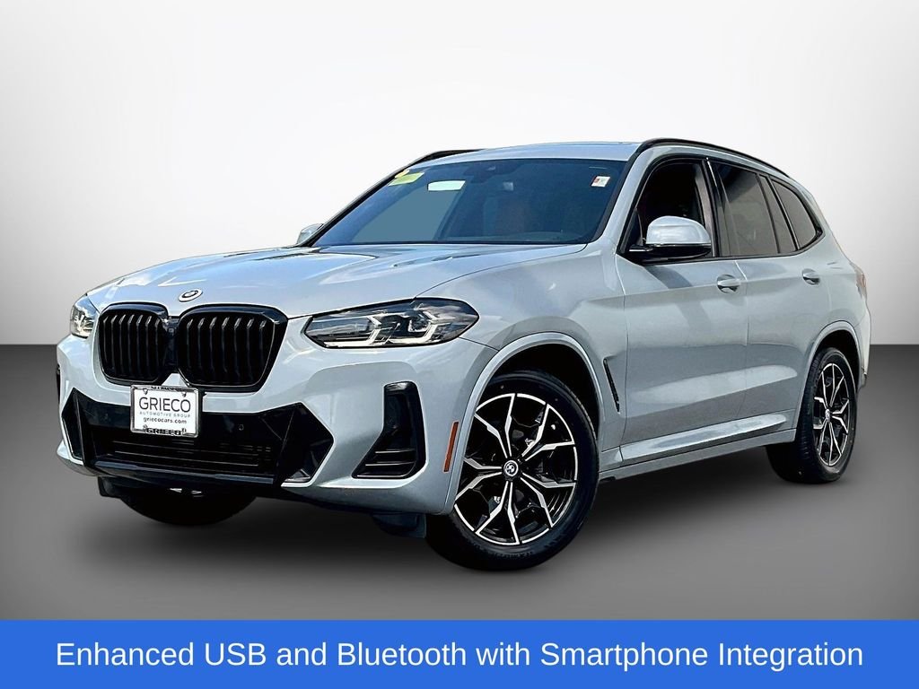 Used 2024 Gray BMW xDrive30i image 3