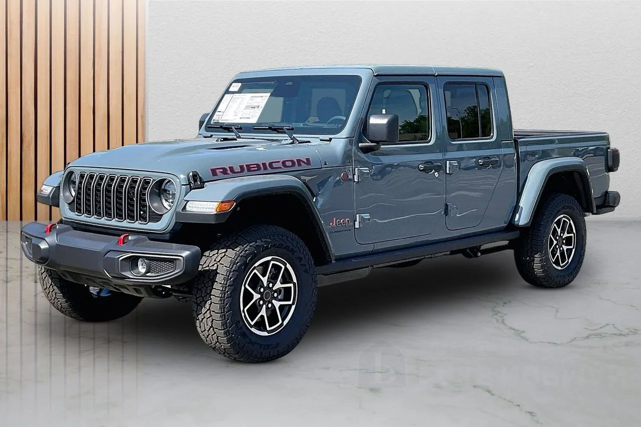 New 2026 Anvil Clear-Coat Exterior Paint Jeep Rubicon image 4