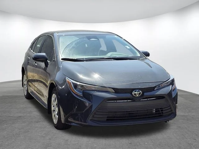 Used 2026 UNDERGROUND Toyota LE image 9