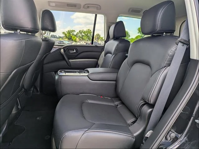 Used 2023 Mineral Black INFINITI LUXE image 16