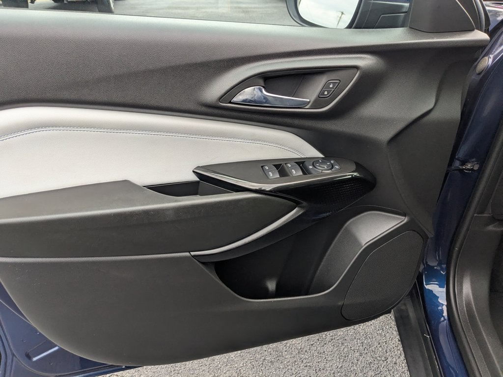 Used 2024 Blue Glow Metallic Chevrolet LT image 11