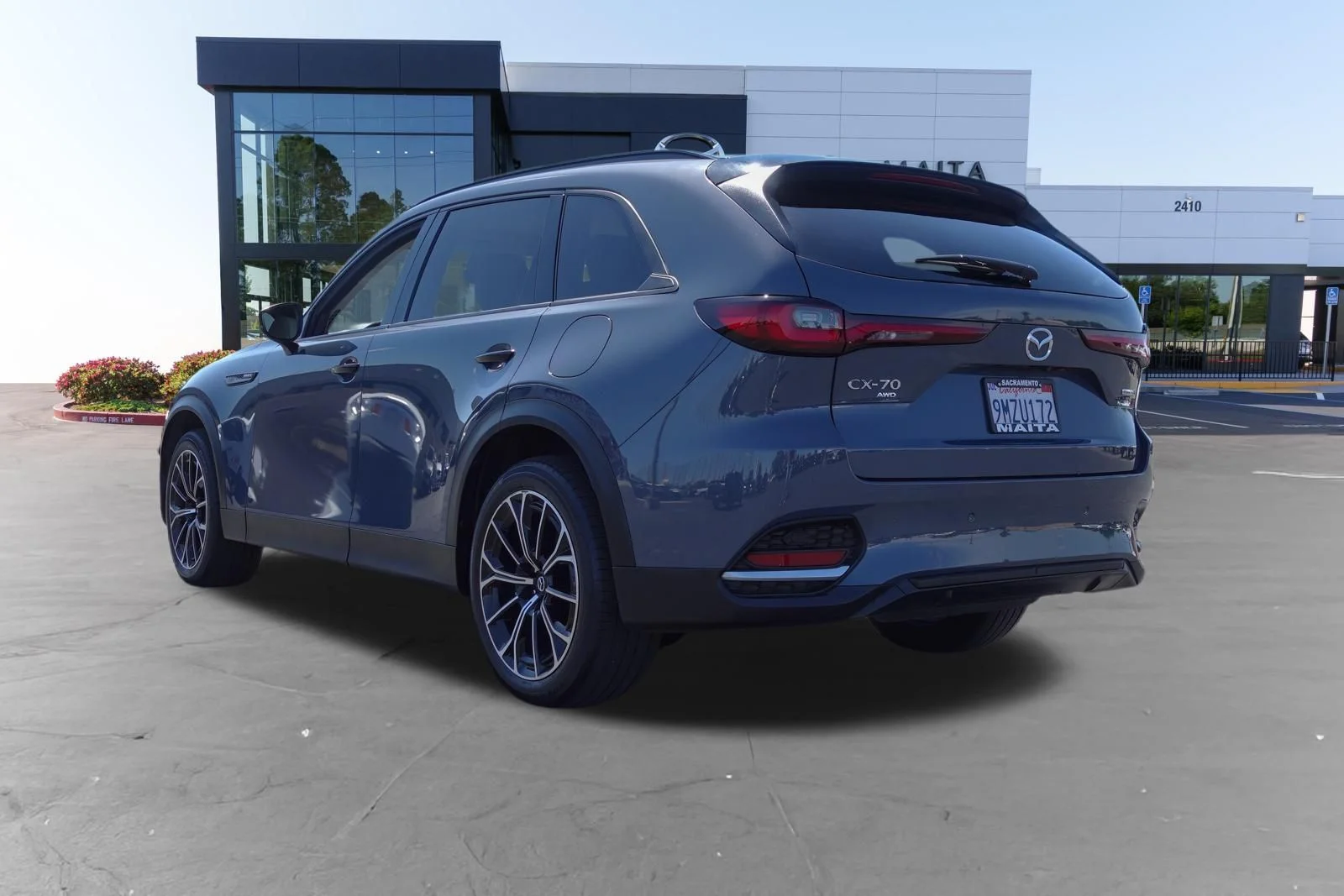 Certified Used 2025 Polymetal Gray Metallic Mazda Premium image 6