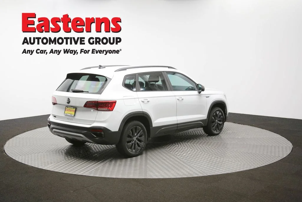 Used 2022 White Volkswagen 1.5T S image 37