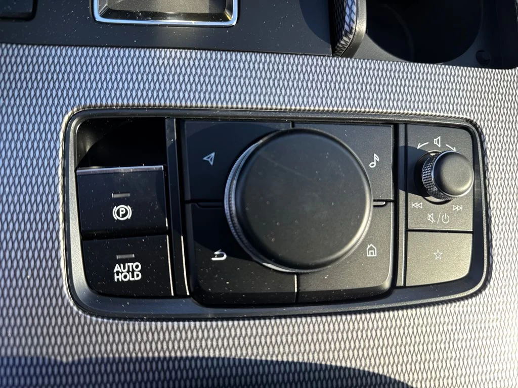 New 2026 Platinum Mazda Premium image 26