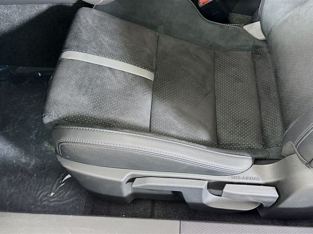 2026 Toyota GR86 Premium - Photo 18
