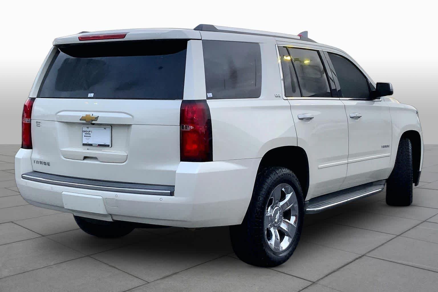 Used 2015 White Diamond Tricoat Chevrolet LTZ image 13