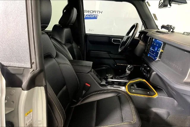 Certified Used 2024 Cactus Ford Badlands image 32