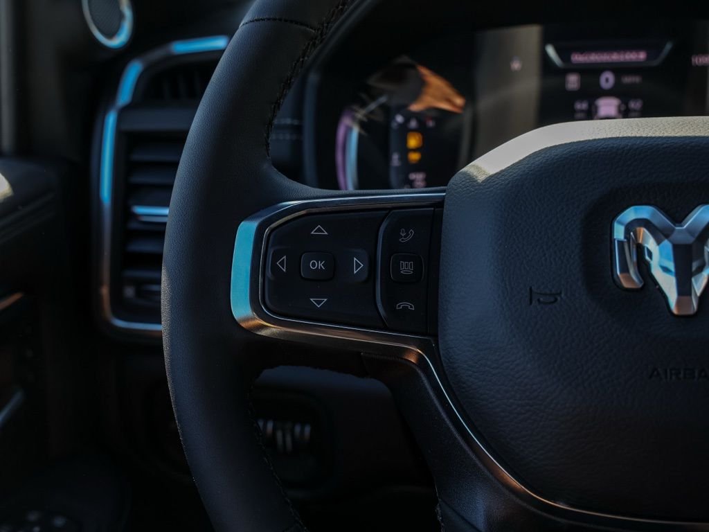 New 2026 Granite Crystal Metallic Clear-Coat Exterior Paint RAM Laramie image 24