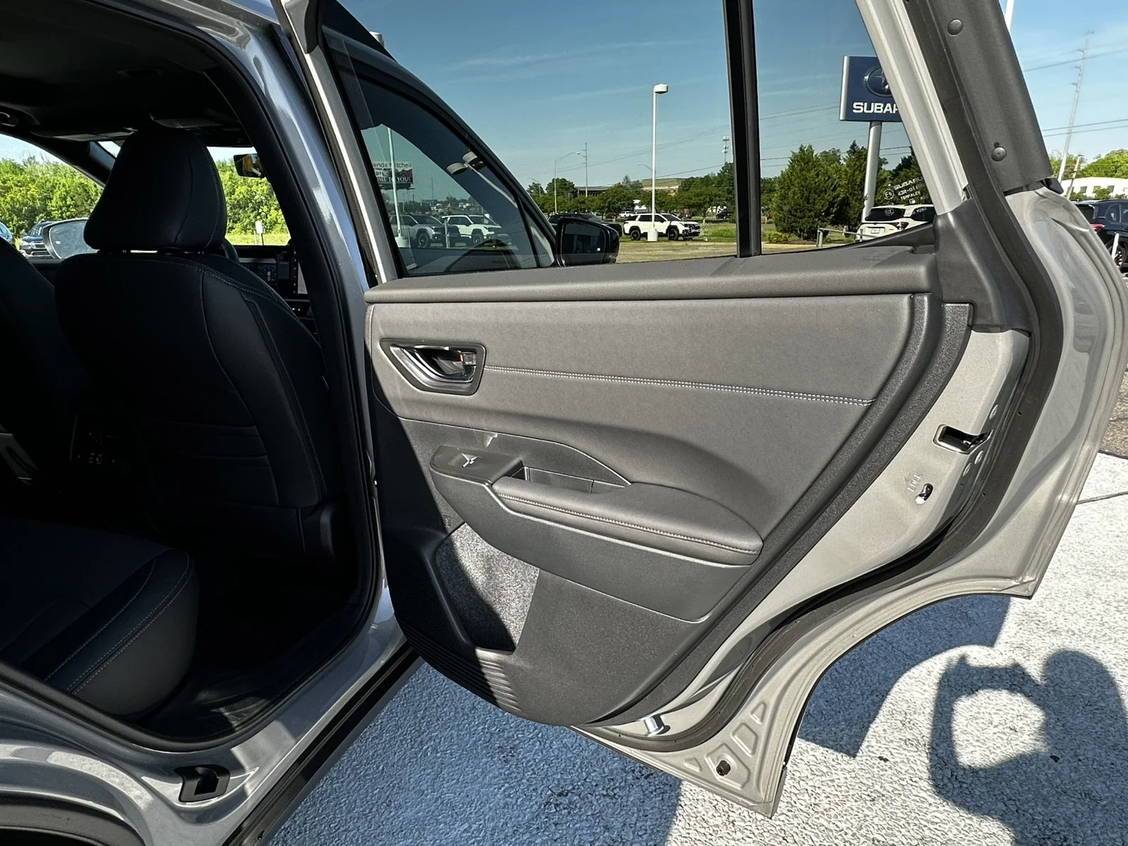 New 2026 RIVER ROCK PEARL Subaru Touring XT image 10