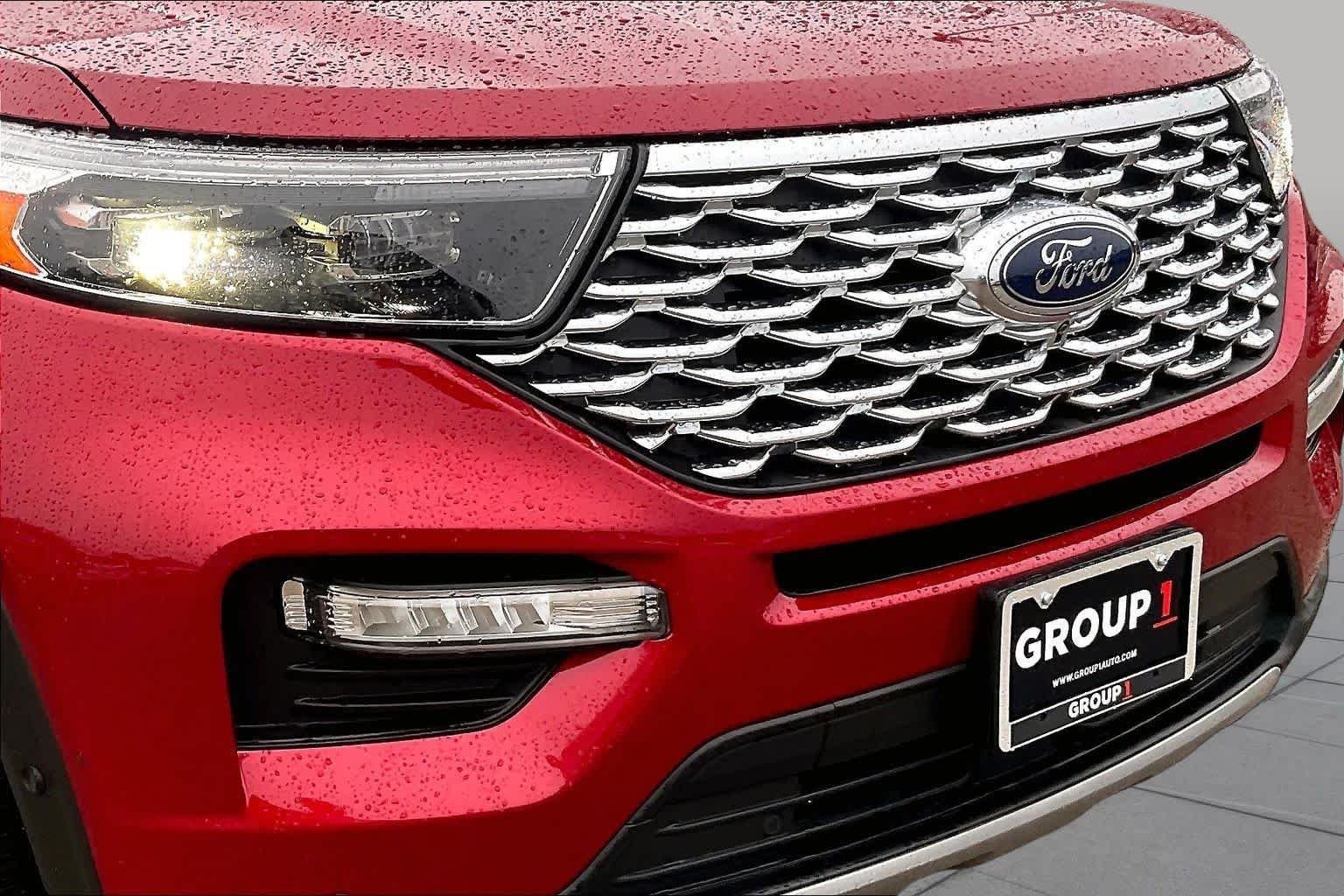 Used 2021 Rapid Red Metallic Tinted Clearcoat Ford Platinum image 29