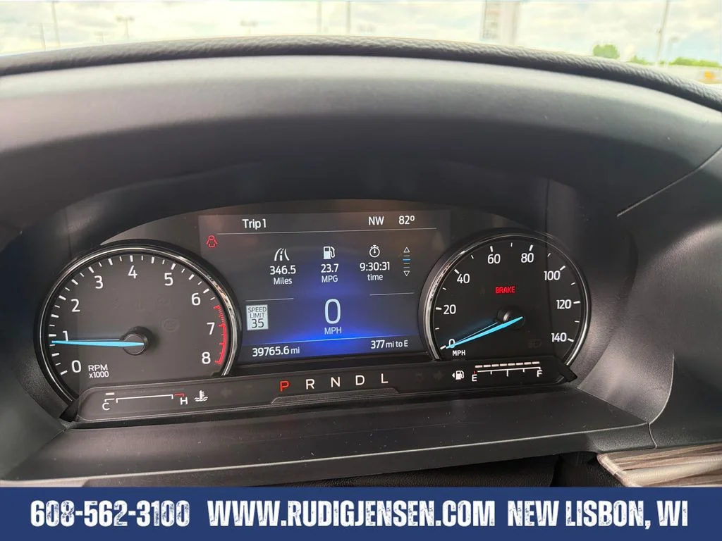 Used 2023 White Ford Limited image 18
