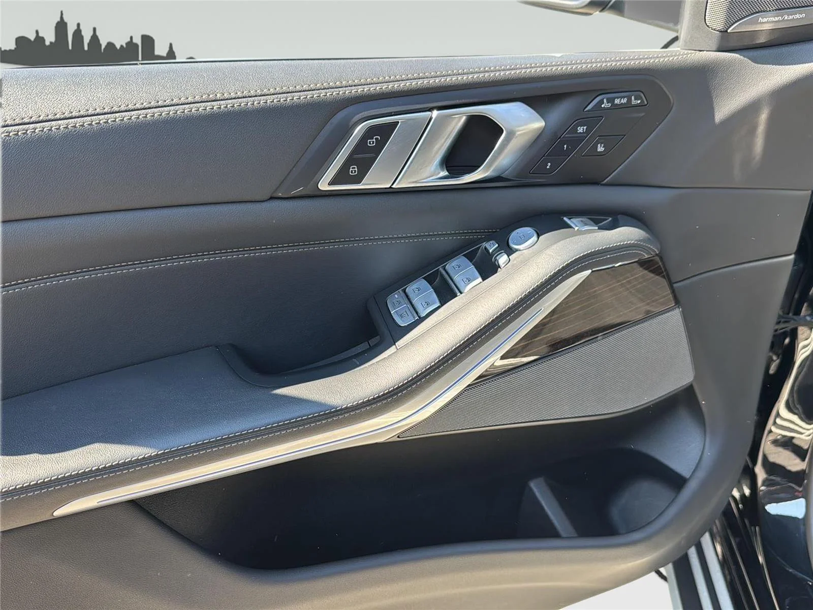 2025 BMW X7 40i - Photo 13
