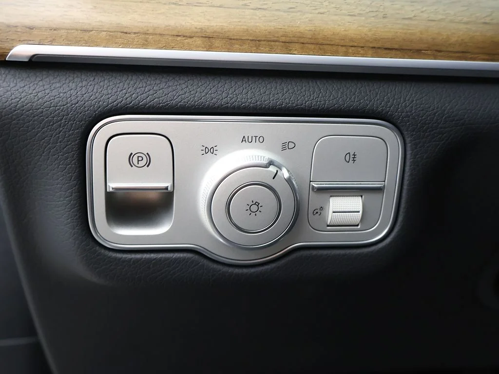Used 2024 Cirrus Silver Metallic Mercedes-Benz GLE 350 image 47