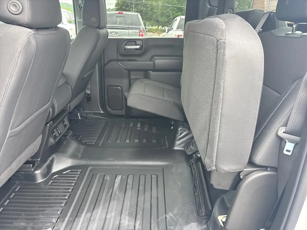 Used 2025 White GMC Pro image 19