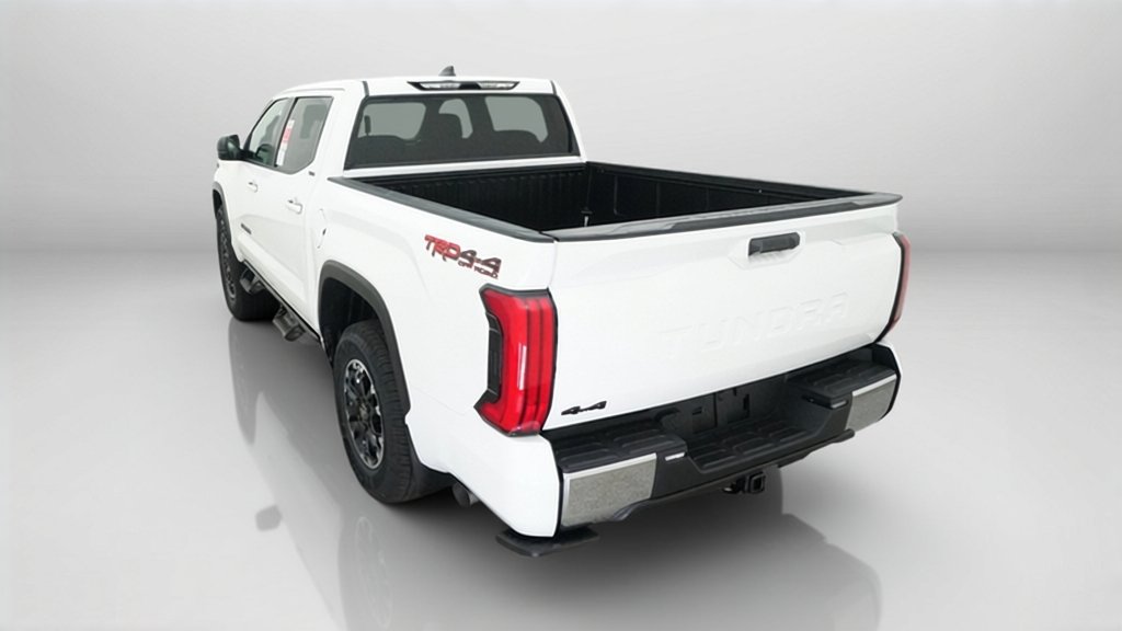 New 2026 Ice Cap Toyota SR5 image 13