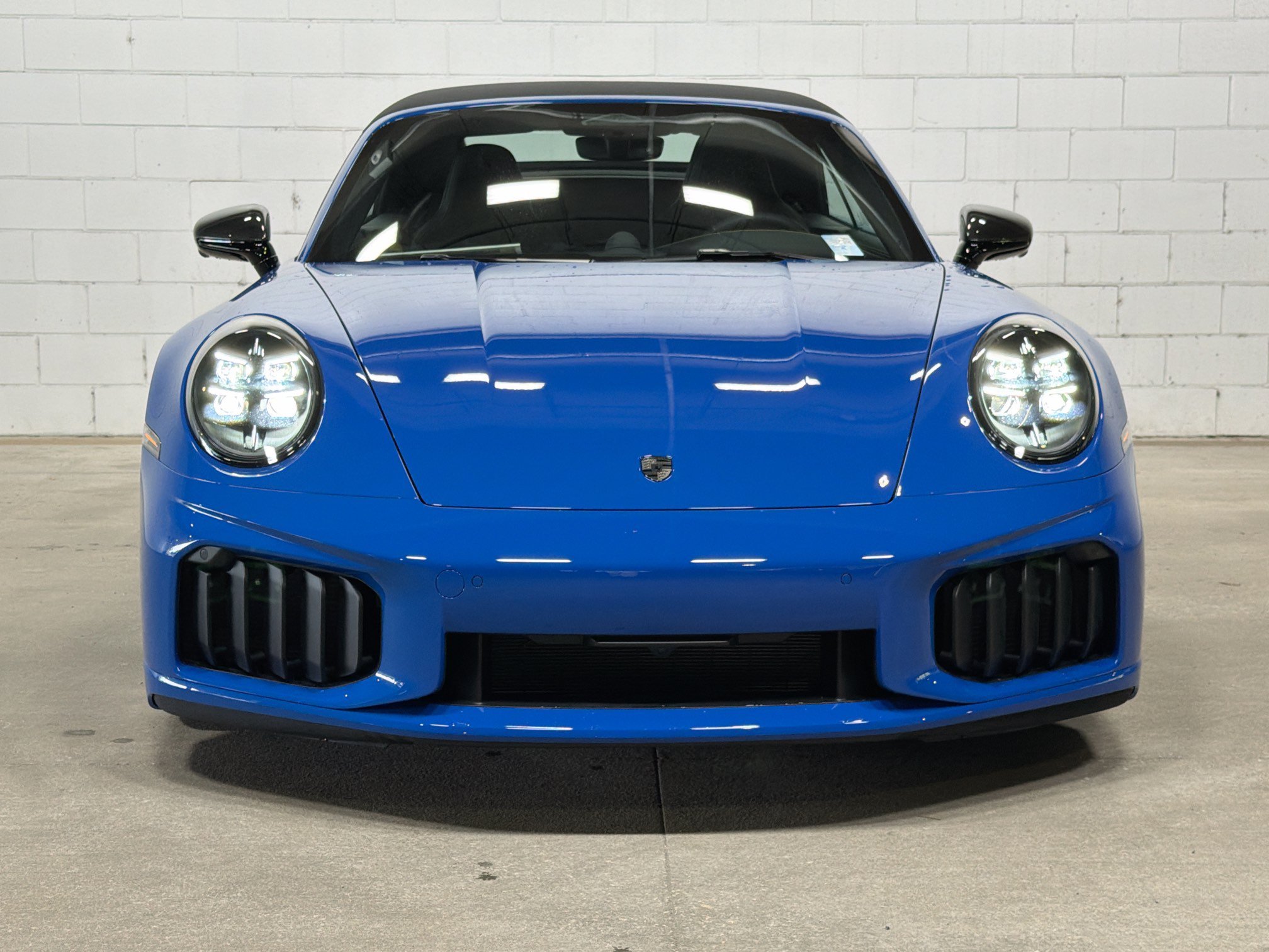 New 2026 Lugano Blue Porsche Turbo S image 9
