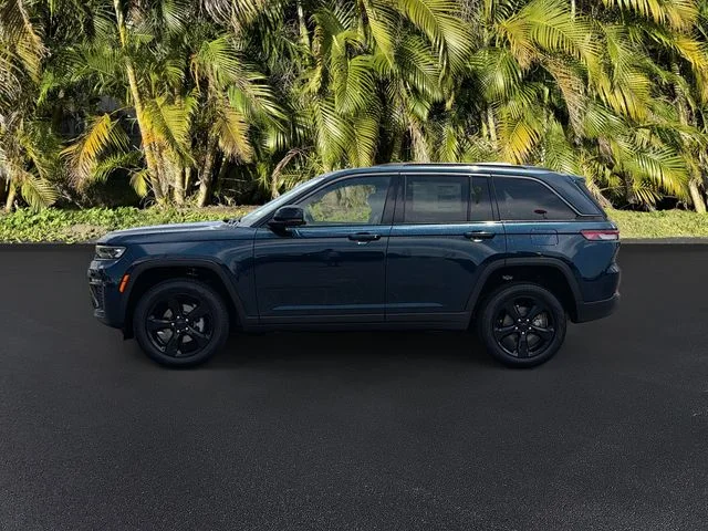 New 2026 Fathom Blue Pearl-Coat Exterior Paint Jeep Limited image 8