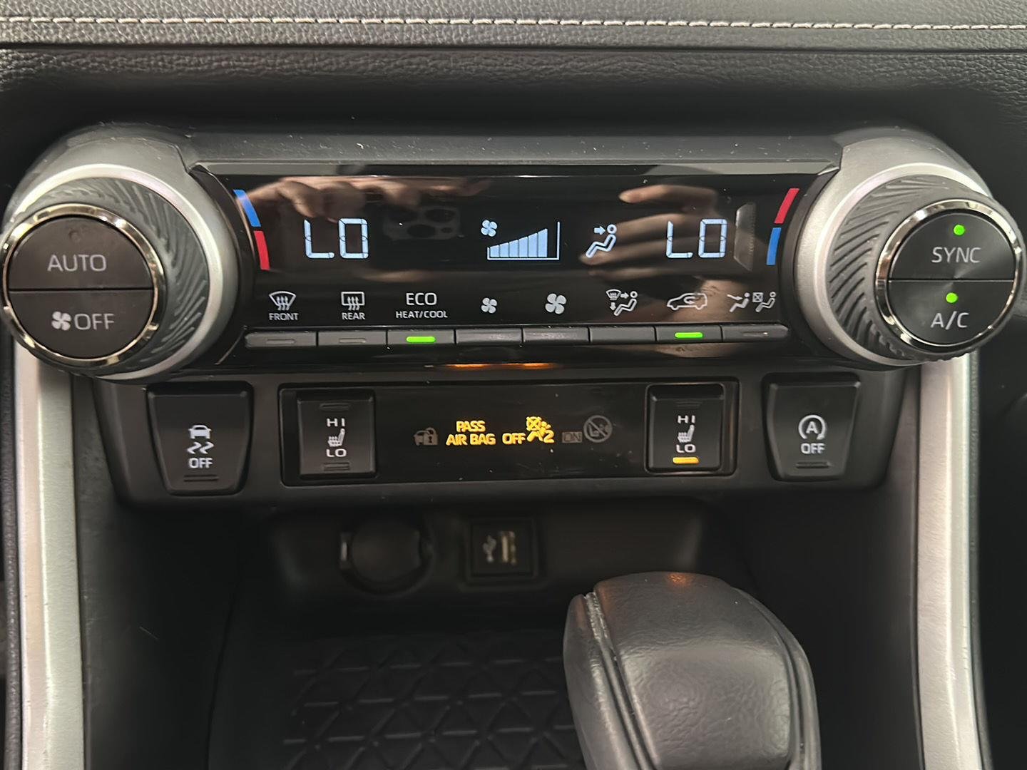Used 2024 Midnight Black Metallic Toyota XLE image 19