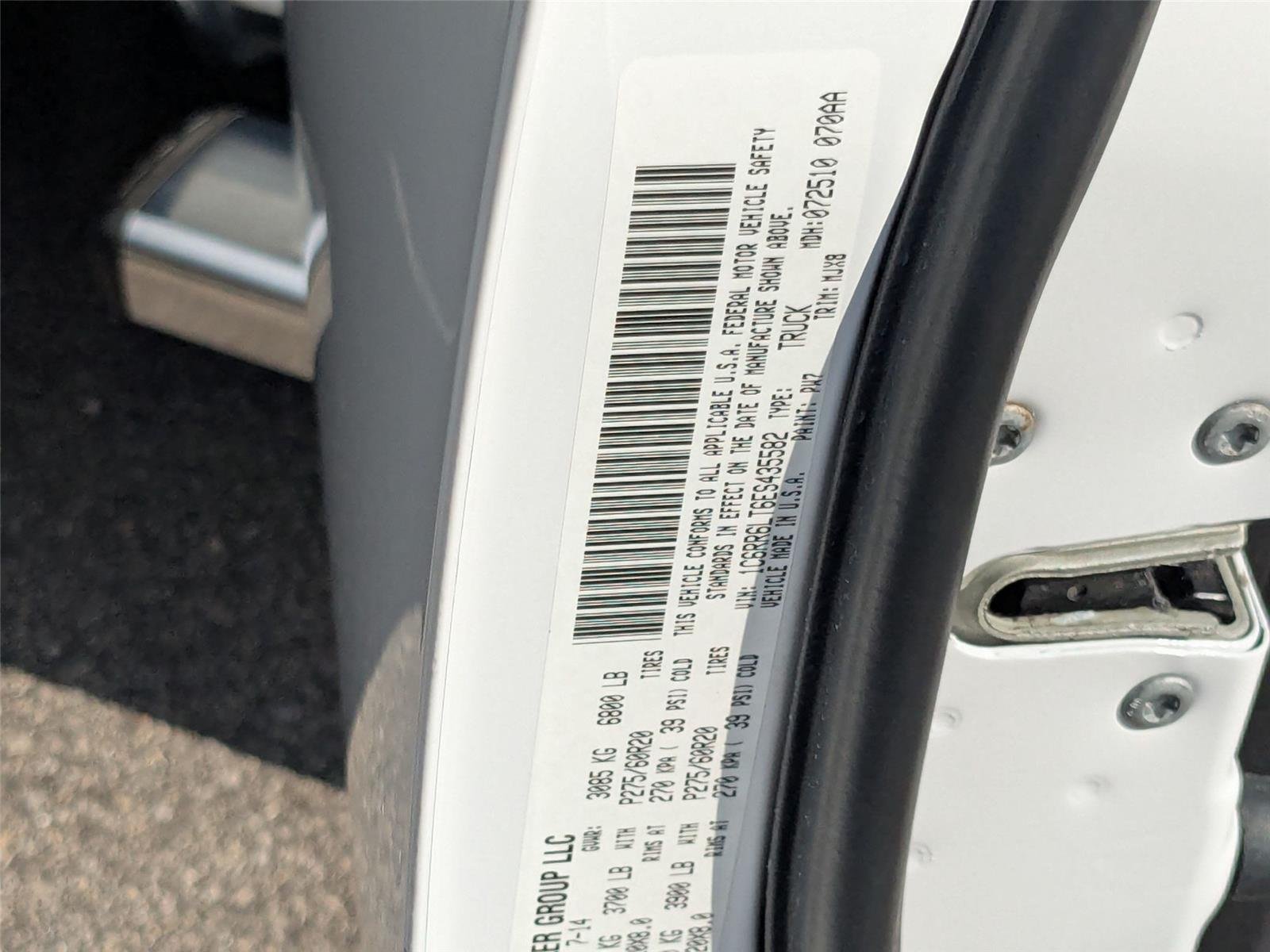 Used 2014 Bright White Clearcoat Ram Big Horn image 27