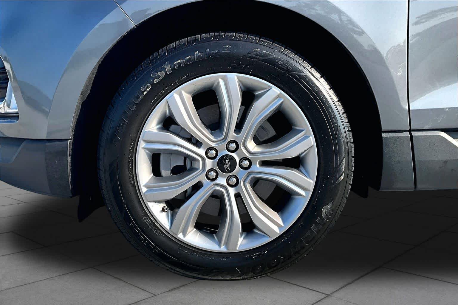 Used 2023 Carbonized Gray Ford Titanium image 11