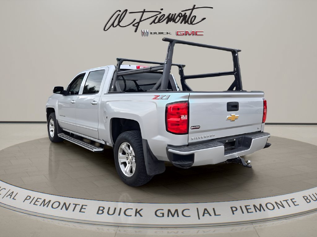 Used 2018 SILVER ICE METALLIC Chevrolet LT image 4