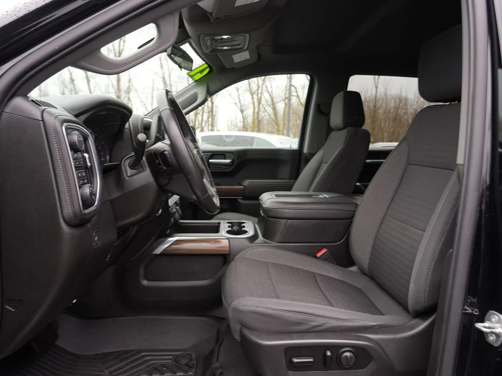 Used 2021 Black Chevrolet LT Trail Boss image 12