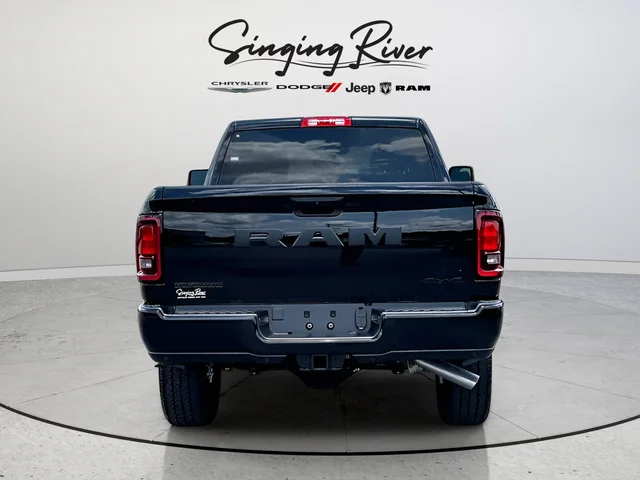 New 2026 Diamond Black Crystal Pearl-Coat Exterior Paint RAM Big Horn image 4