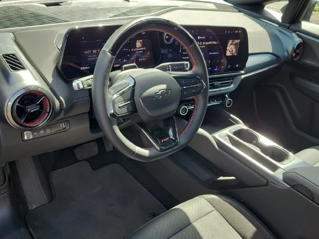 2024 Chevrolet Equinox EV Launch Edition - Photo 22