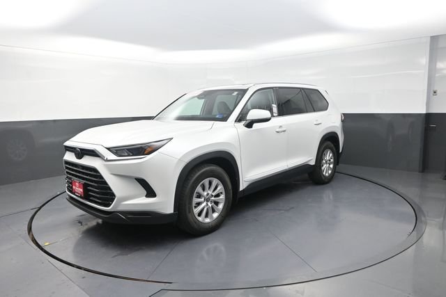 Used 2026 Beige Toyota XLE image 36