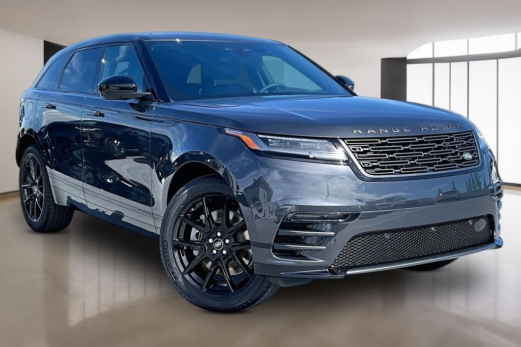 New 2026 CARPATHIAN GREY Land Rover Belgravia Edition image 2