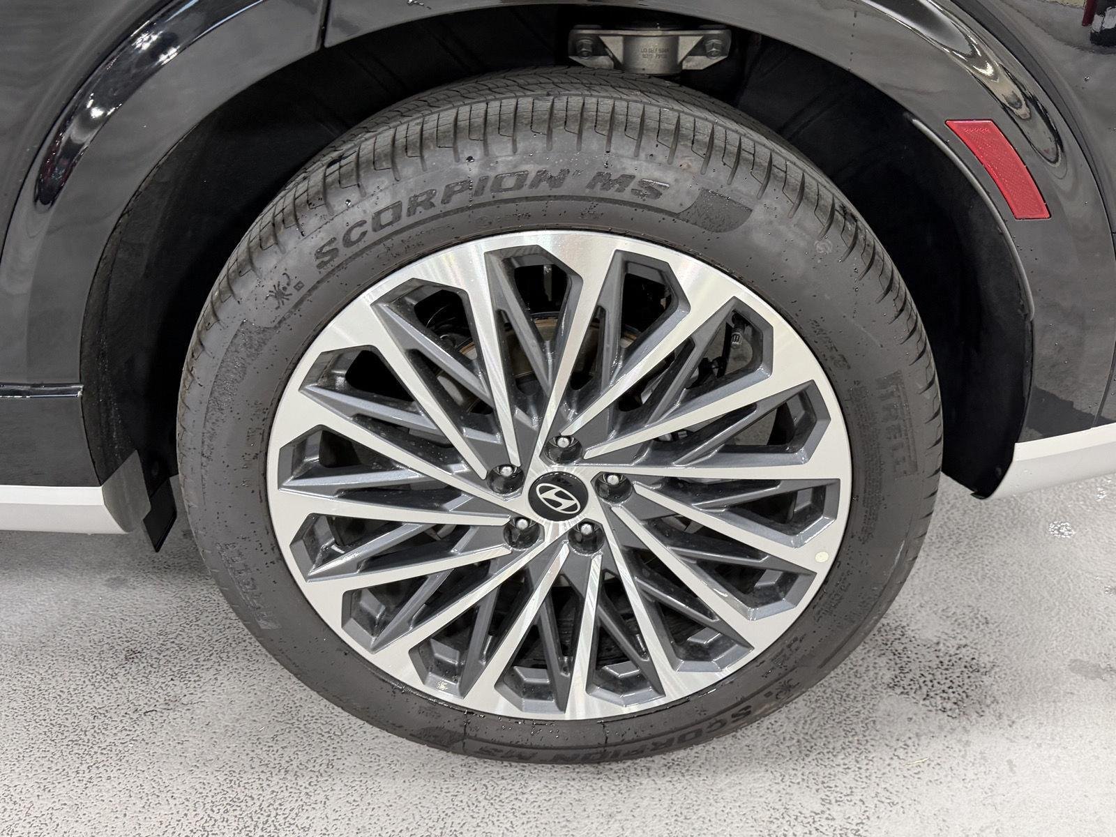 Certified Used 2026 Abyss Black Pearl Hyundai Calligraphy image 17