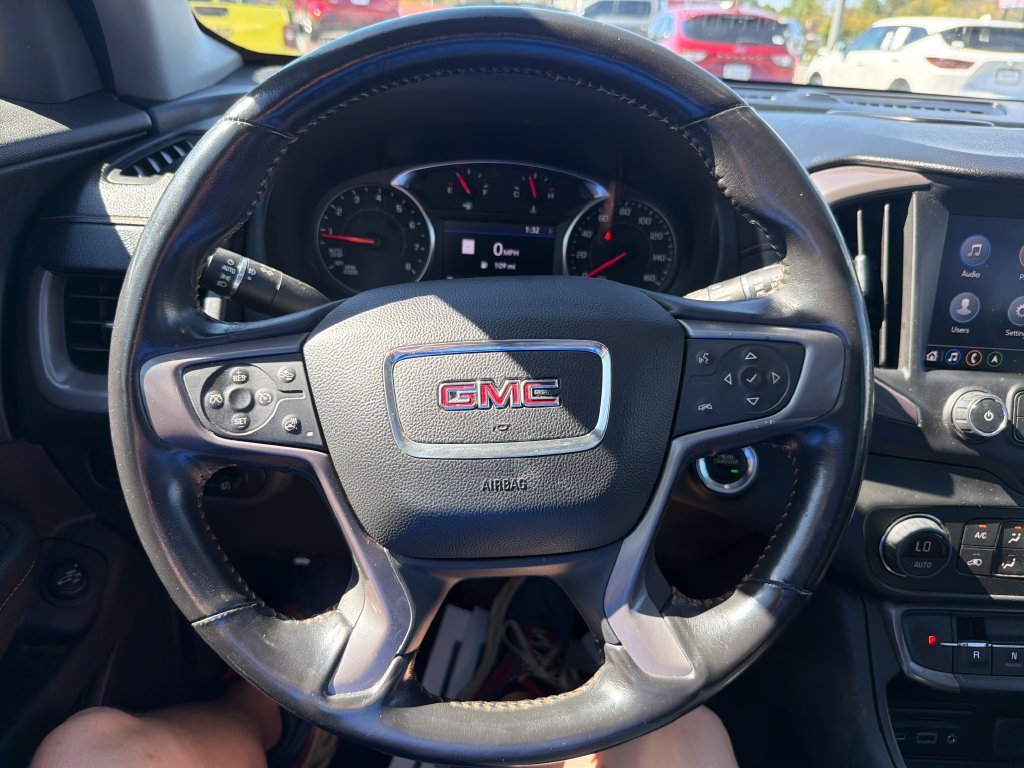 Used 2022 Black GMC AT4 image 24