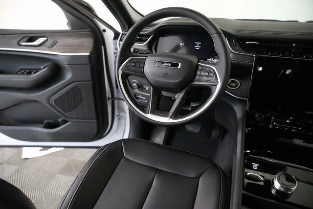 2025 Jeep Grand Cherokee Limited - Photo 20