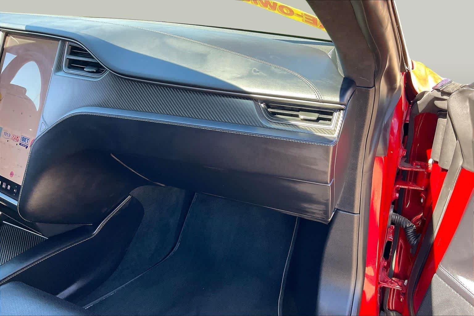 Used 2018 Red Multi-Coat Tesla 75D image 17